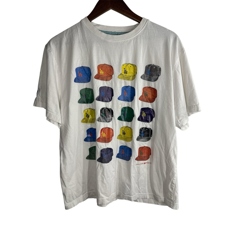 New Era T‎ Shirt 5TH & OCEAN/ B* 2010 LA Size M